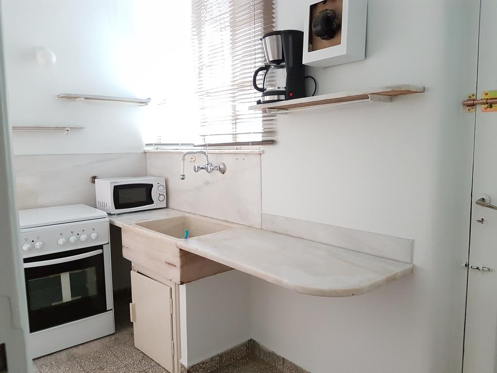 דירות Errathens Pine Red And Taupe - Athens Center מראה חיצוני תמונה