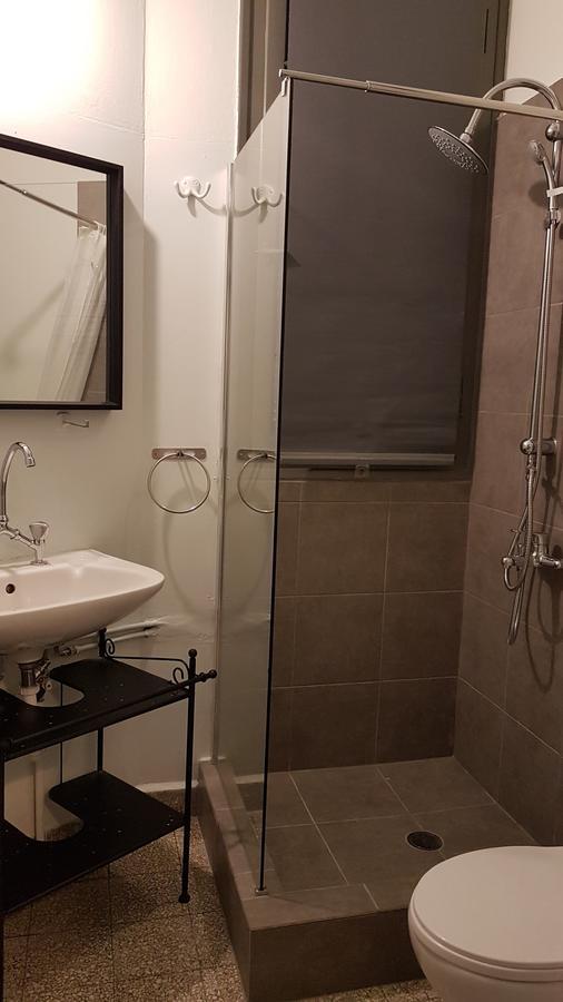 דירות Errathens Pine Red And Taupe - Athens Center מראה חיצוני תמונה